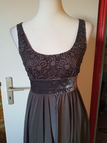 Schwarzes Abendkleid Samt Promkleid Abiball besondere Anlässe, Monsoon, Gr 36 - Bild 3 von 11