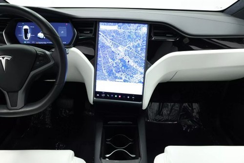 2020 Tesla Model X Long Range Sport Utility 4D - Picture 38 of 40