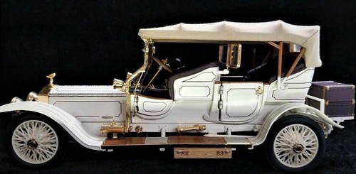 Ferrari 1:24 Race Car Racing 18 Racer Hot Rod 12 Classic Metal Body Model Car - Picture 301 of 598