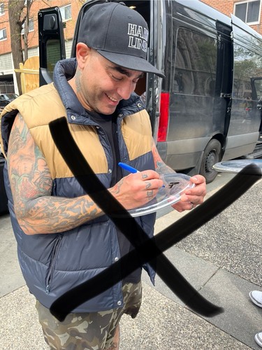 Cabezal de batería Agnostic Front firmado autografiado de 10 pulgadas a prueba Vinnie Stigma Miret - Imagen 8 de 8