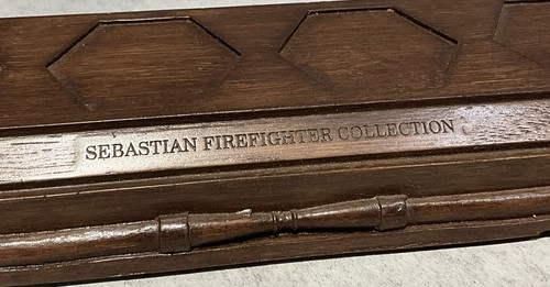 Sebastian Miniatures The Firefighter Collection Set 4 Figuren mit Ständer - Bild 18 von 20