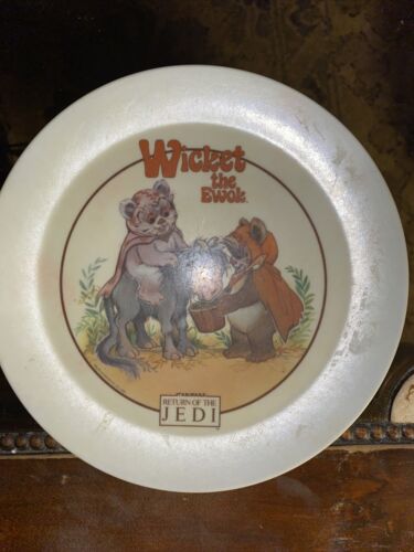 return of the jedi wicket the ewok plastic plate 1983