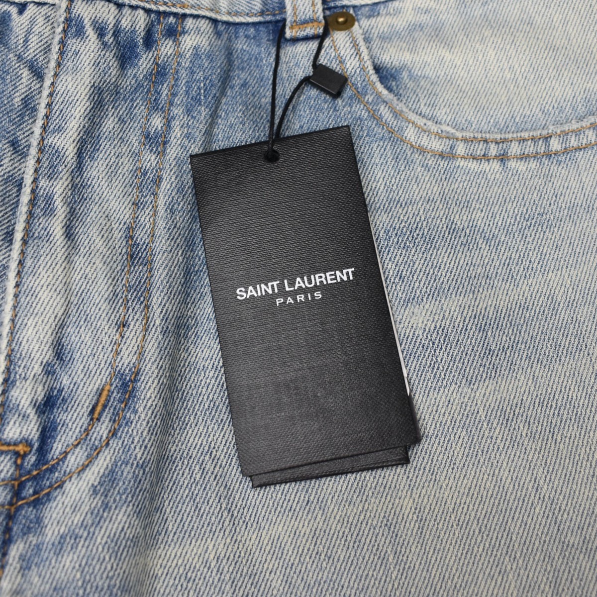 デニム・ジーパン SAINT LAURENT CARROT-FIT JEANS IN DENIM Saint Laurent | Jeans | Saint Laurent Carrot Jeans | Poshmark
