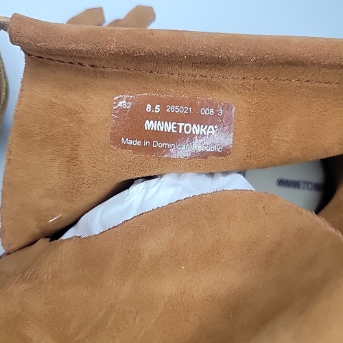 Minnetonka Brown Suede Leather Fringe Softsole Moccasin Boots Womens 8.5 NIB - Picture 4 of 9