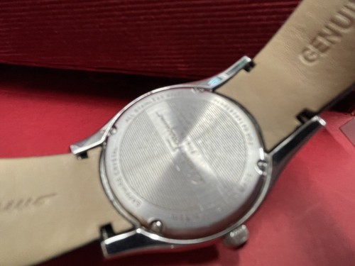 Salvatore Ferragamo Lirica Fg40414808 Mother of Pearl Dial Quartz Analog Watch - Picture 9 of 12