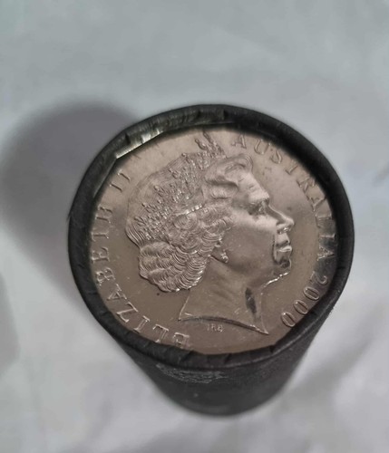 2000 Australian 50 CENT COIN -MILLENNIUM YEAR-UNC ROLL x 1 - Picture 3 of 3