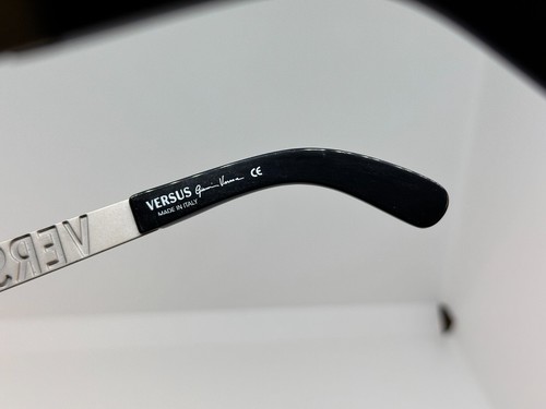 Vintage Versus Versace Sunglasses Mod.E33/A Col.852 Black w/Green lens - Imagen 15 de 18