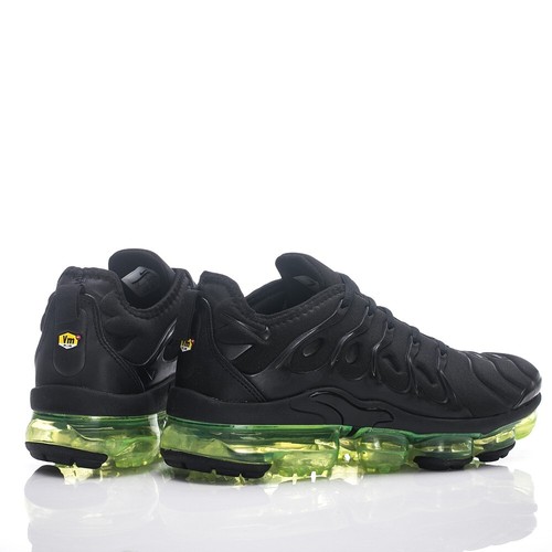 Nike Air VaporMax Plus 924453-015 Black and green Men's sneakers