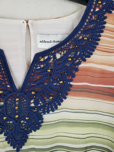 NWT Alfred Dunner Womens PLUS Lake Tahoe Embellished Top Size 18 Beautiful - Picture 2 of 12