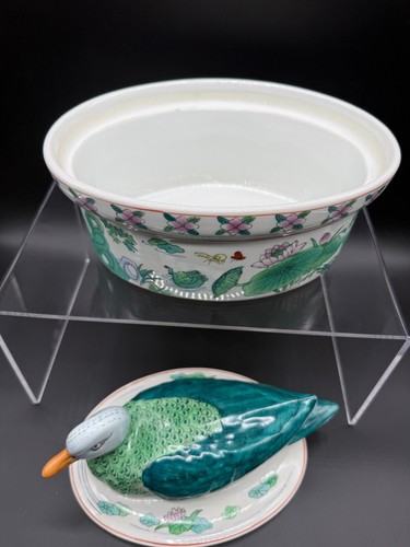 Pristine Vintage 1970s Chinese Famille Rose Porcelain Duck Tureen Hand painted - Bild 6 von 14