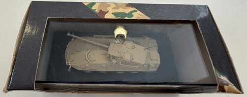 Colección Armadura Art.3125 LAV 25/CON PISTOLA DE ASALTO DESIERTO 90mm En Escala 1:72 NUEVO - Imagen 3 de 7