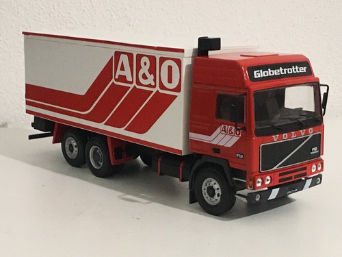 CAMION D'EPOCA VOLVO F 12 AUTOFRIGO AeO DEAGOSTINI 1\43 - Foto 4 di 4