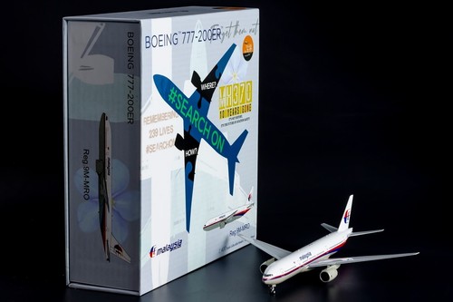 NG Models 1:400 Malaysia Airlines Boeing 777-200 9M-MRO (72052) 'MH 370' - Picture 8 of 8
