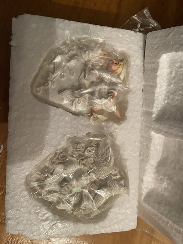 NOS Vintage House Of Lloyd Christmas Around The World Angel and Dove Hearts s3 - Picture 2 of 6