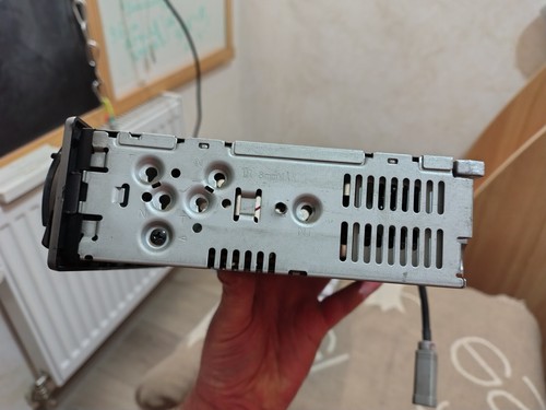Estación multimedia móvil estéreo para automóvil Pioneer DEH P6950IB completamente funcional en buen estado - Imagen 10 de 12