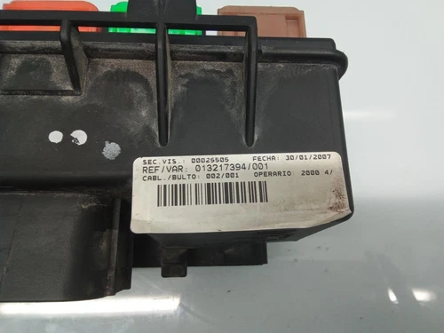 13217394EH Caja Reles/Fusibles para OPEL CORSA D * 1244825 - Imagen 4 de 4