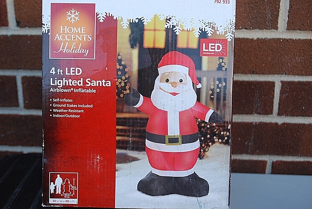 Home Accents Holiday 4ft Led Lighted Inflatable Santa X935 For Sale Online Ebay