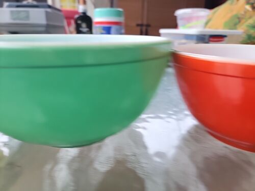 Set di 4 ciotole di miscelazione vintage Pyrex colorate nidificazione - 401, 402, 403, 404 - Foto 12 di 14