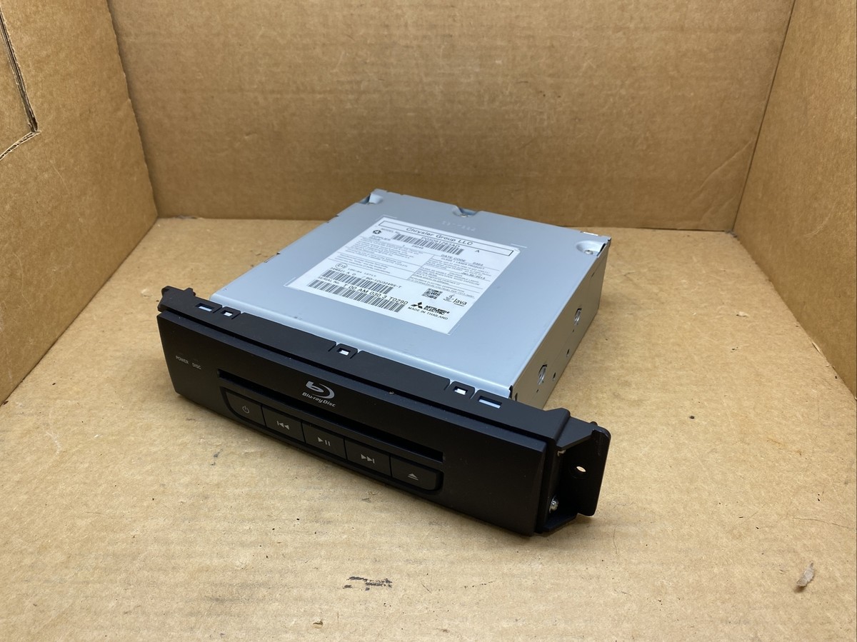2013-2014 Grand Caravan Town Country Blu Ray CD DVD Player