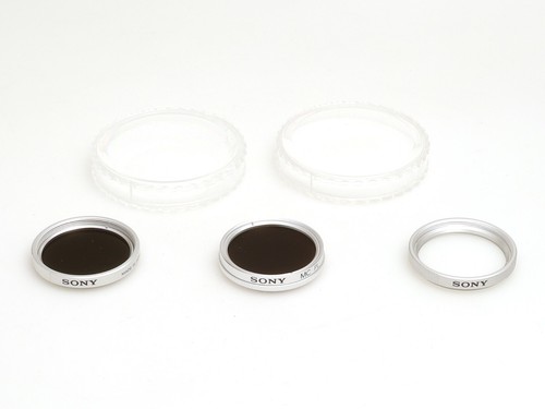 SONY 3er Filter Set 37E ⦰37mm 1x ND8 Filter 1x MC Pol Filter 1x Protector Filter - Bild 1 von 2