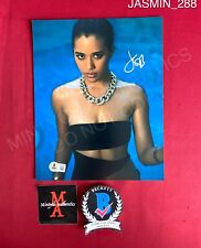 Jasmin Savoy Brown autographed signed 8x10 photo model pose Scream Mindy Beckett Jasmin Savoy Brown autographed signed 8x10 photo model pose Scream Mindy Beckett