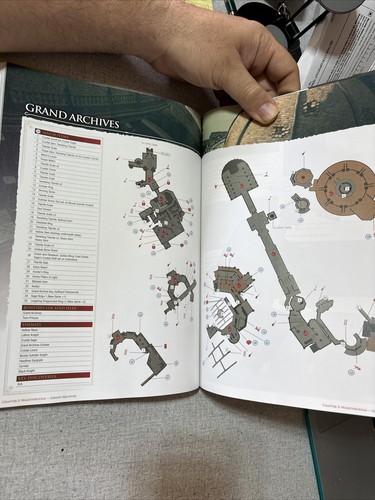 Dark Souls III Edición Oficial Coleccionista Juego Guía de Estrategia Prima Tapa Dura - Imagen 4 de 5