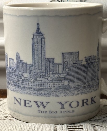 Starbucks, 2010, City Mug, New York, The Big Apple, Cream, Blue, 18 oz - Picture 2 of 9