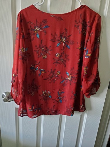 Sara Michelle Women's Blouse Red Sheer Floral Metallic Accent Lined Size Small - Picture 5 of 8
