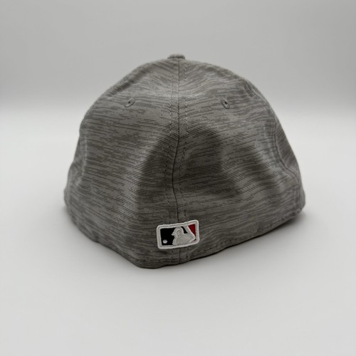 Men's Minnesota Twins New Era Gray 2023 Clubhouse 59FIFTY Fitted Hat 7 1/2 - Picture 4 of 11