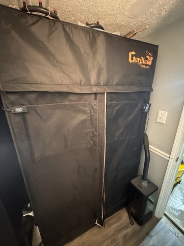 Gorilla Grow Tents - Picture 5 of 12