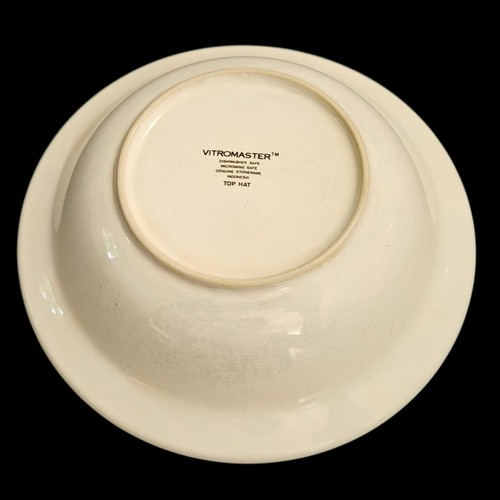 Vitromaster Top Hat Stoneware Bowls Set of 4 7" Black Geometric Rim - Picture 2 of 6