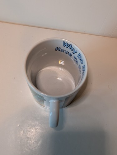 Disney Store Mickey Mouse & Pluto "Warum morgens .....so früh?!" Große Tasse - Bild 6 von 8