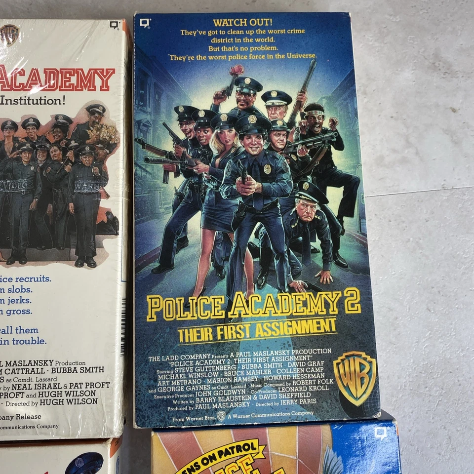 Lot Of 4 Police Academy VHS 1 - 4 Vtg Comedy Guttenburg Winslow Goldthwait Foto 3 de 4