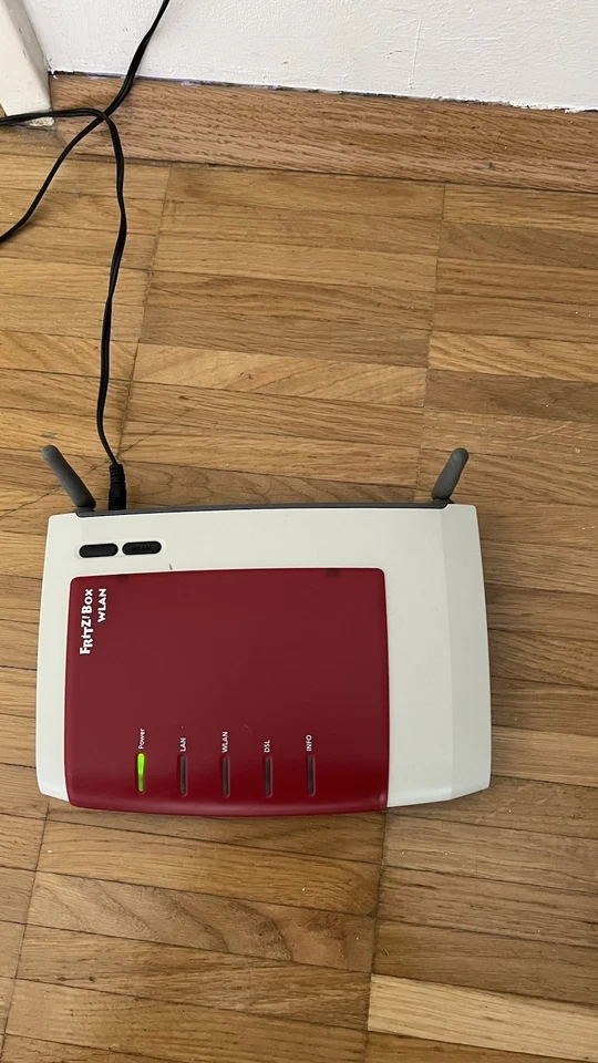 FRITZ!Box WLAN 3270 v3 WLAN-DSL-Router  von AVM (Artikel-Nr. 2000 2425)