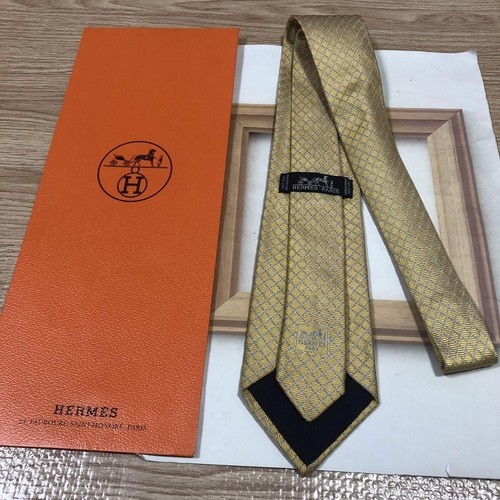 HERMES Tie silk all over pattern Check authentic made in France 919 - Picture 6 of 6