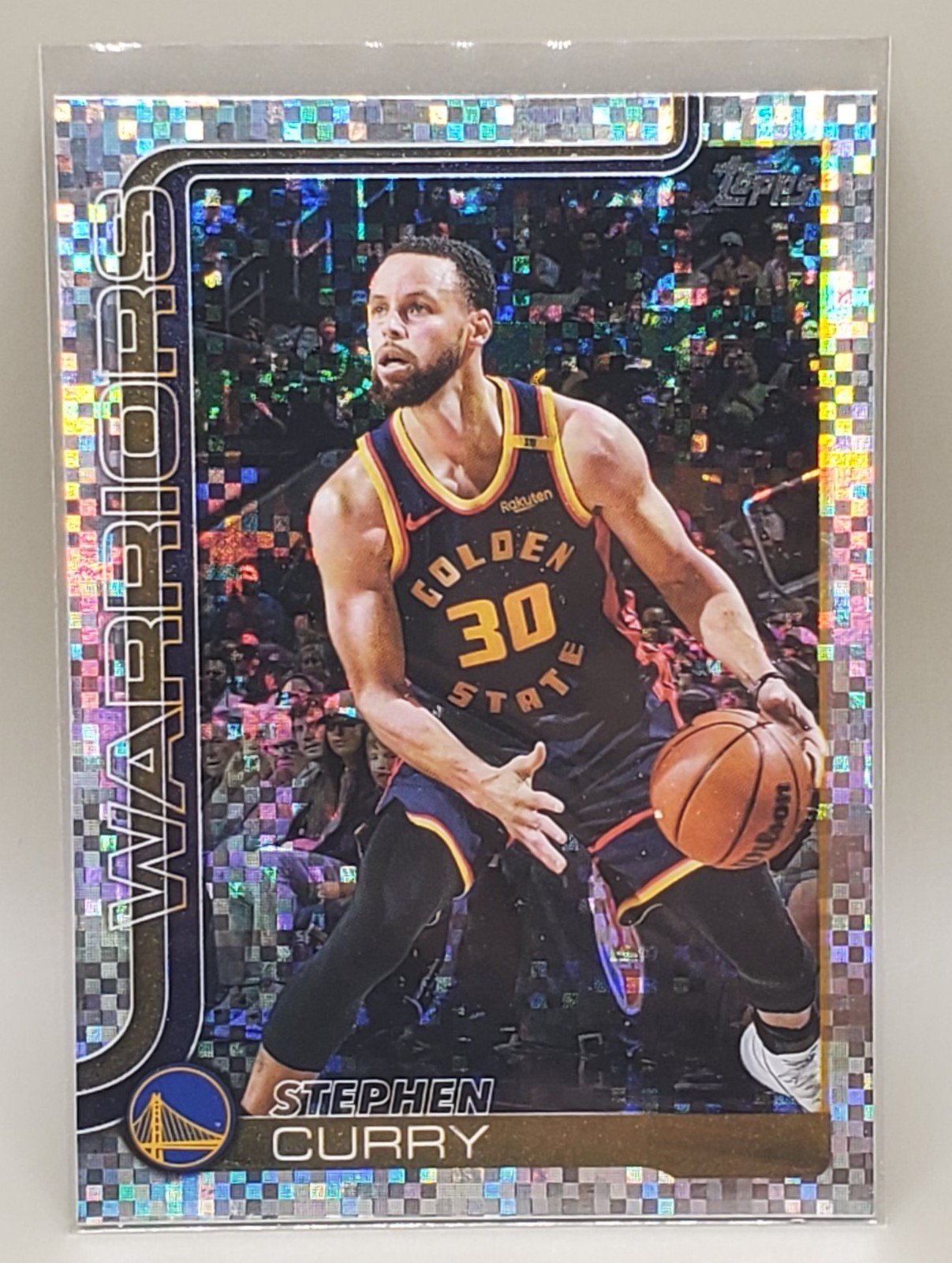 Stephen Curry - Victory Parallel (PR ~375)  2025-26 Topps #135 SSP Warriors