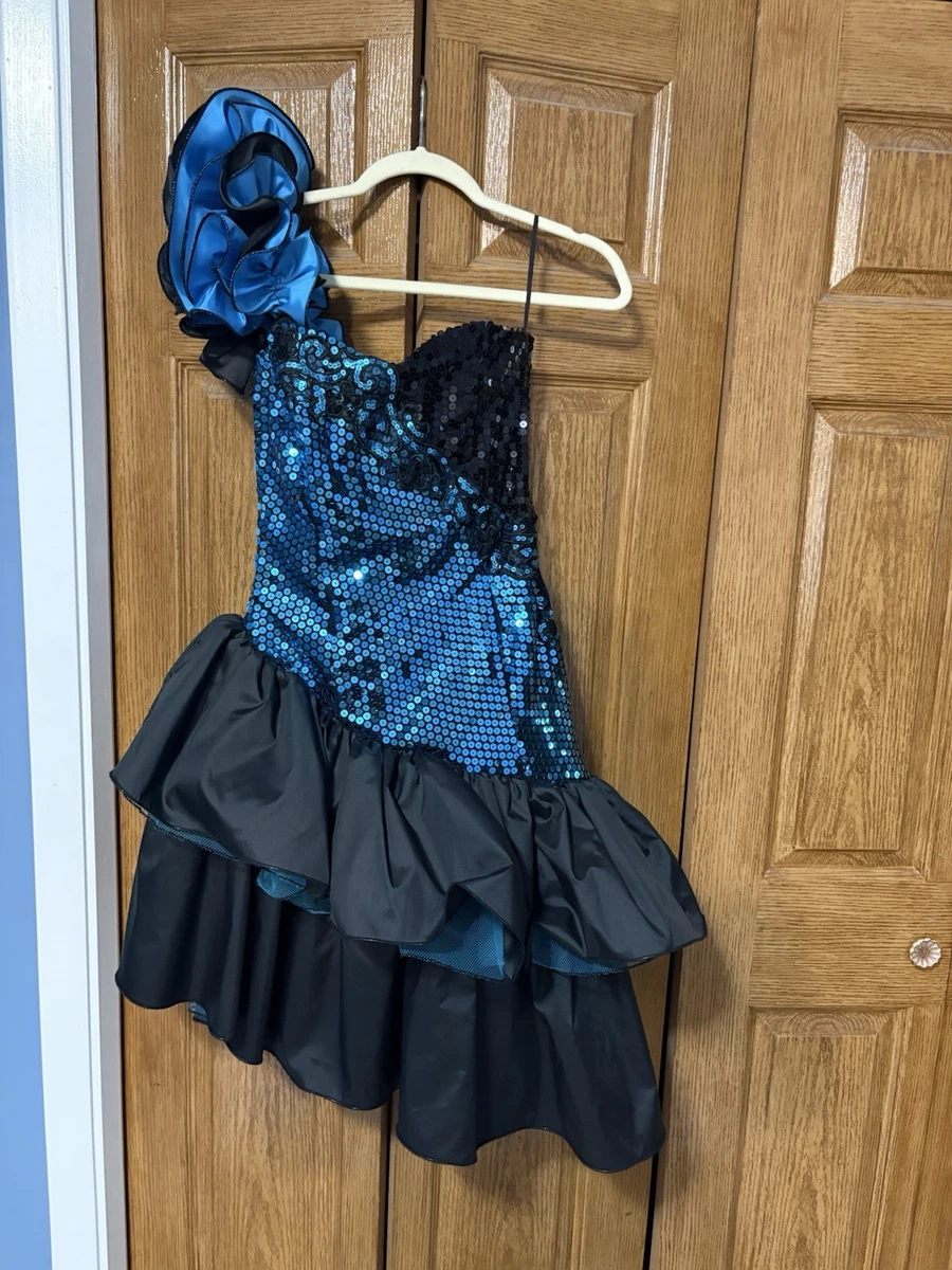 fit flare dress Donna Karan Women's Off The Shoulder Midi And in Nightfall Blue, Size 2 Mable Look So Good PLP_Mens-loafers-and-slip-ons Color:Ice this dress combines style