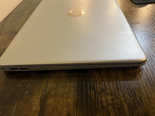 HP Laptop 15-dy2152wm 15.6" FHD Core i5-1135G7 2.40Ghz 8GB RAM 512GB SSD Win11H - 第 5/6 張圖片