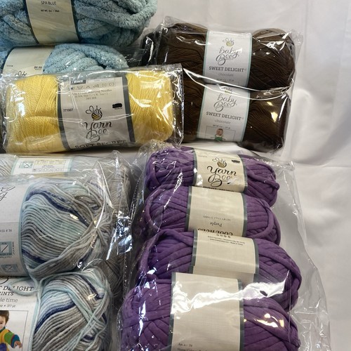 23 Skeins of Yarn Bee Yarn Various Types & Colors - Picture 2 of 8