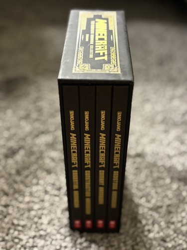 Minecraft Essential Handbook 4-Volume Set Hardback Mojang 2015 Complete - Picture 3 of 13