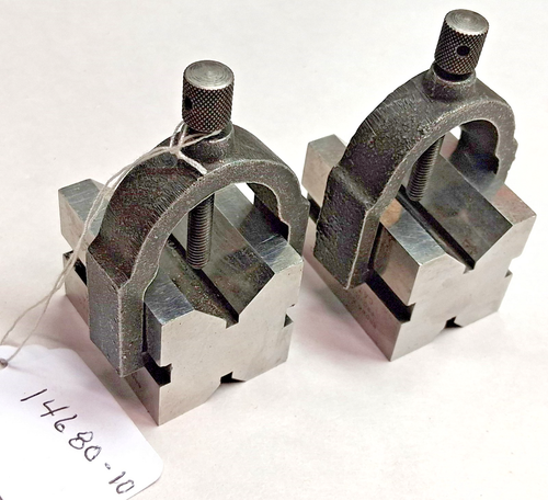 V Blocks, (2) BROWN & SHARPE No. 750 A, Machinists V Blocks & clamps, USA - Picture 2 of 8