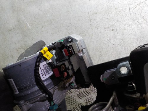 COLUMNA DE DIRECCIÓN ELÉCTRICA SKODA RAPID 1.6 TDI CAYC 2013-2017 6R2423510AM - Imagen 7 de 12