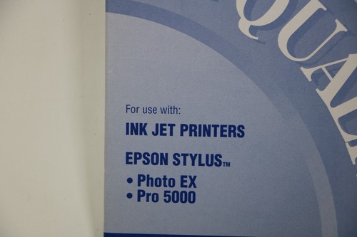 Epson S041156 Glossy Photo Paper, 52 lbs., Glossy, 11 x 17 (Pack of 20) NEW - Picture 4 of 8