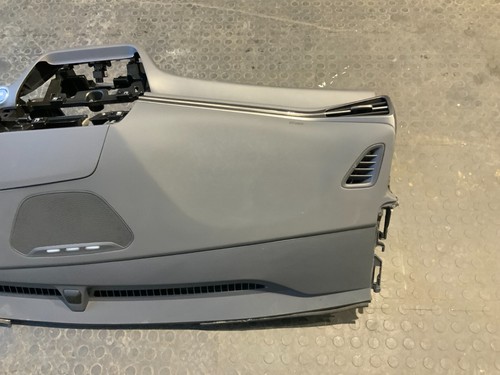 HYUNDAI IONIQ EV DASHBOARD / DASH WITH PASSENGER SIDE AIRBAG FACELIFT MODEL REF1 - Picture 12 of 15