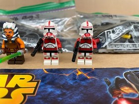 LEGO Star Wars 75046 Coruscant Police Gunship 4 Minifigures 481 Pieces No Box