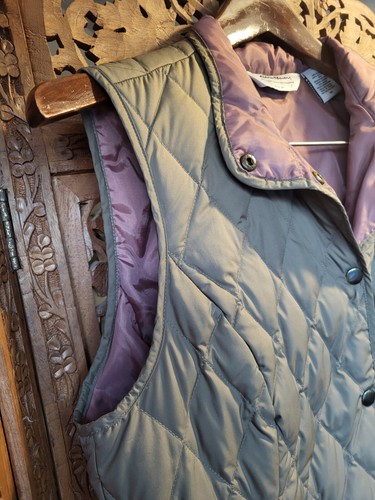 Eddie Bauer Brown Down Vest Size Medium Purple Mauve Lining - Bild 7 von 14