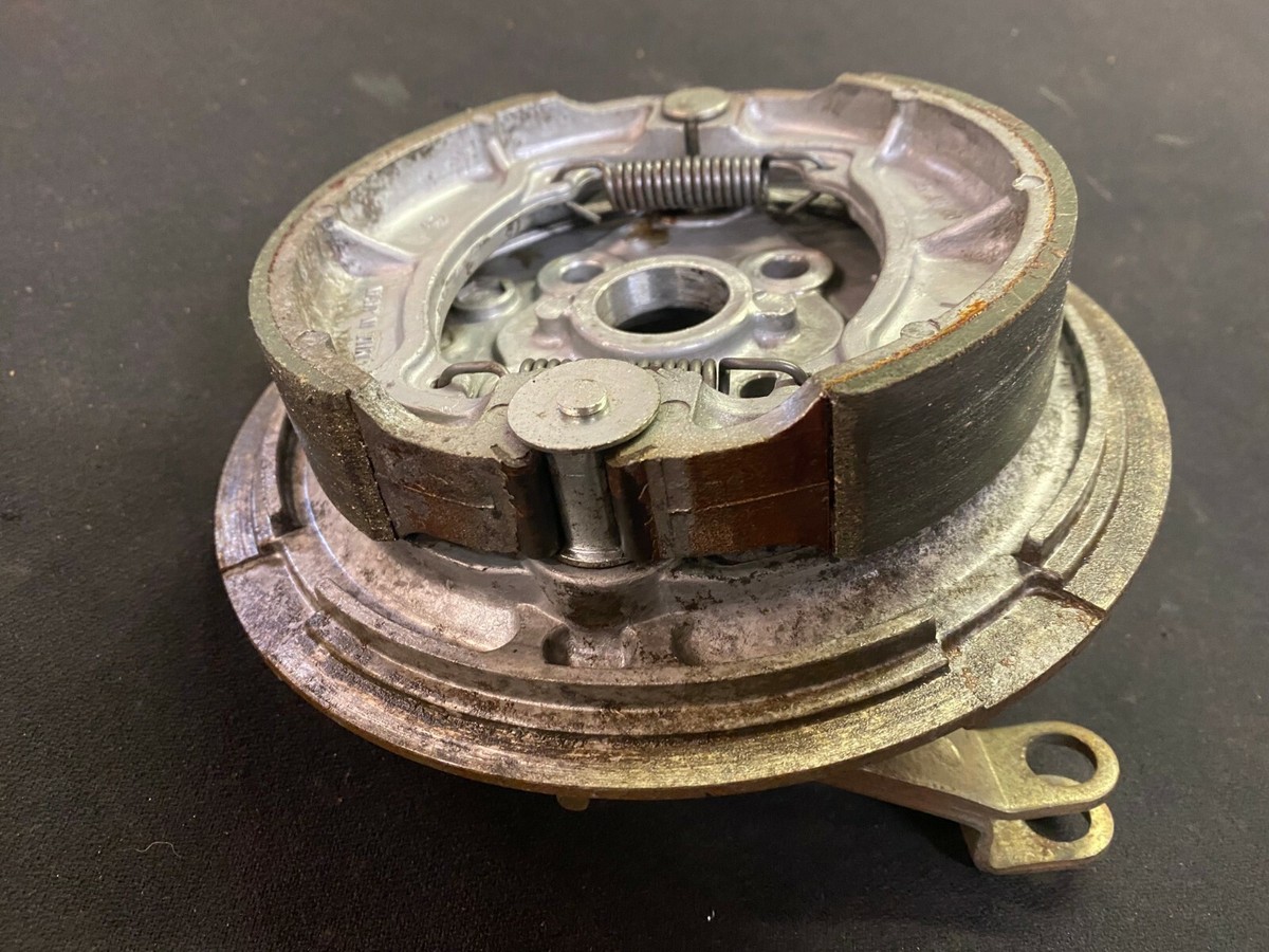 1988 KAWASAKI BAYOU 220 KLF220 KLF 220 RIGHT FRONT BRAKE PANEL