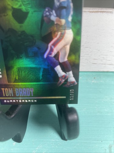 2019 Panini Illusions Football Tom Brady Emerald Green Refractor #/99 Patriots - Picture 4 of 9
