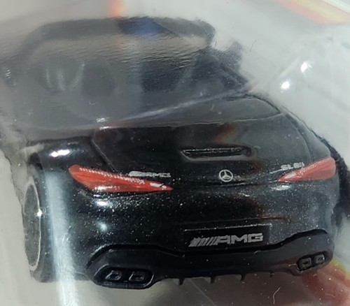 2024 Matchbox Mercedes- AMG SL 63 72/100 Mercedes-Benz Convertible Black 🔥 - Picture 4 of 6