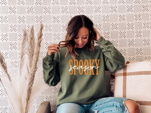 Women's Spooky Season Halloween Sweatshirt - Bild 4 von 38